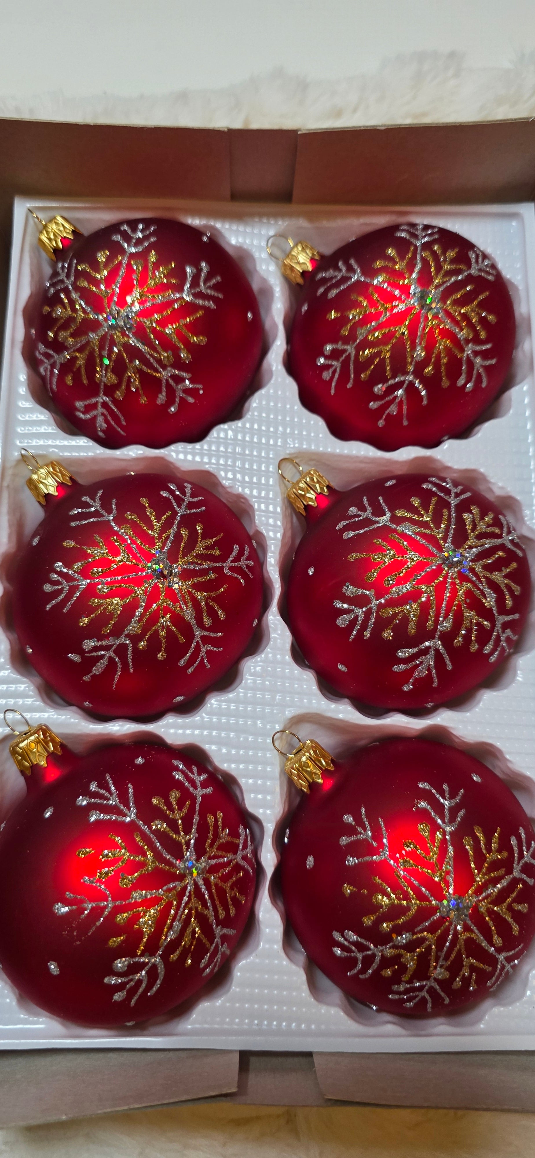 Szklane bombki choinkowe czerwony mat złoto srebna śniezynka 6 cm