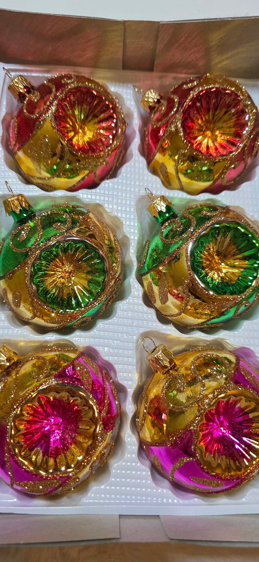 Mix szklanych bombek choinkowych, reflektory 8 cm żółty brokat